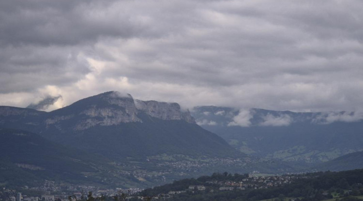 Villa individuelle neuve A SAINT CASSIN 130m² - 587000€ 