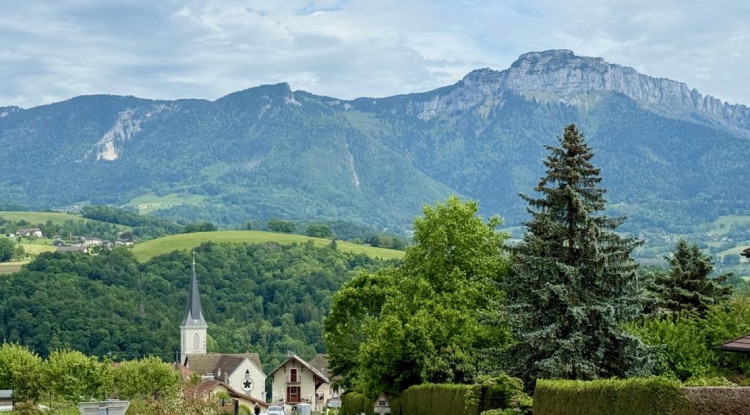 Maison 111 m² sur les hauteurs avec vue 111m² - 642900€ - 2