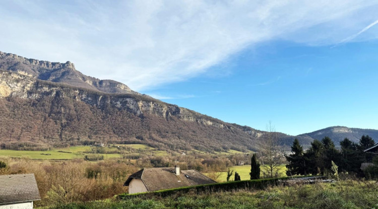 Maison contemporaine avec vue dégagée sur les montagnes 114m² - 571400€ - 2